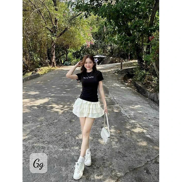 SET ÁO TĂM LẠNH THÊU KÈM VÁY COTTON LẠNH (CÓ QUẦN TRONG) 2 MÀU Y HÌNH