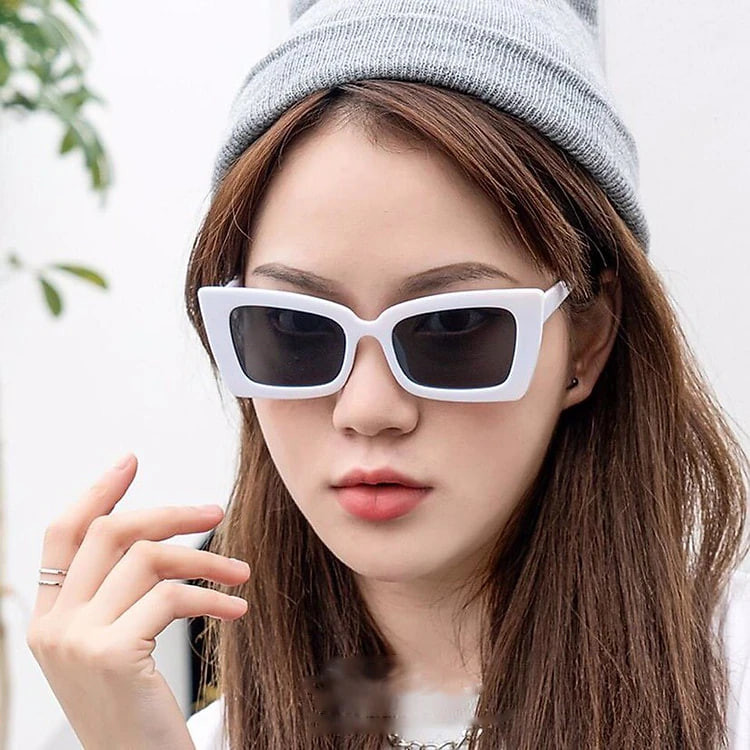 Kính râm Nữ Mắt Vuông nhỏ đi biển, đi du lịch
