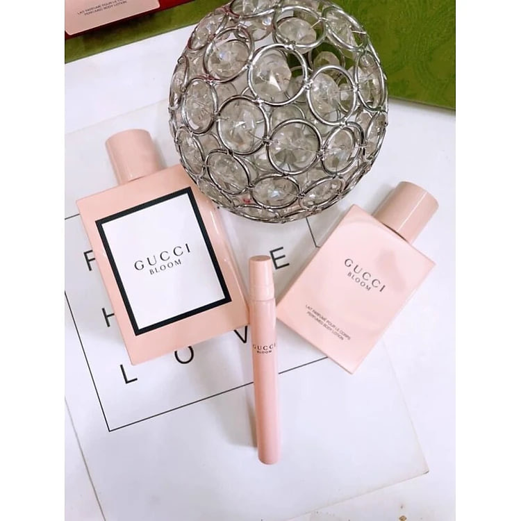 Bộ Nước Hoa Nữ Gucci Bloom EDP Gift Set 3pcs (100ml + mini 10ml + Body Lotion 100ml)