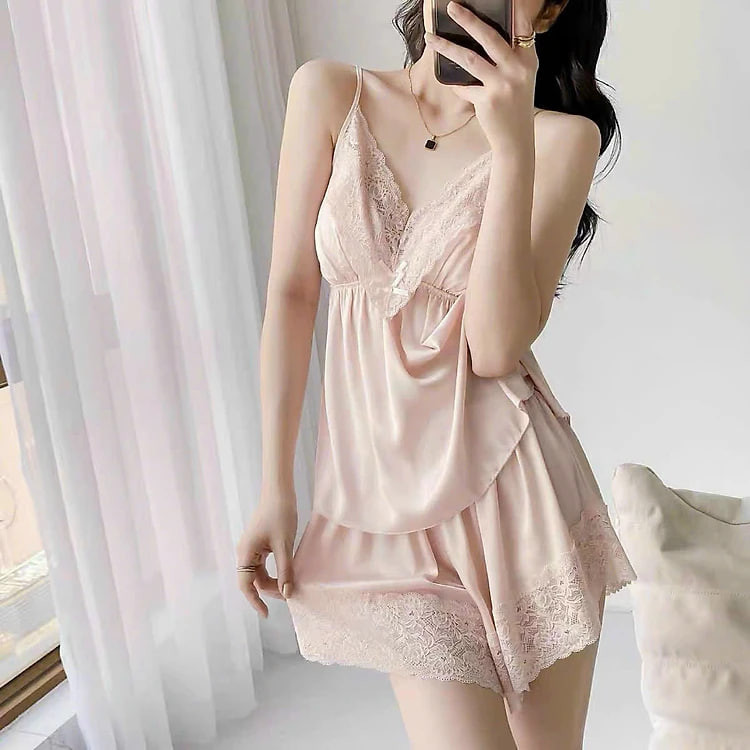 Bộ ngủ lụa 8320 hai dây viền ren kèm mút sẵn sang đẹp