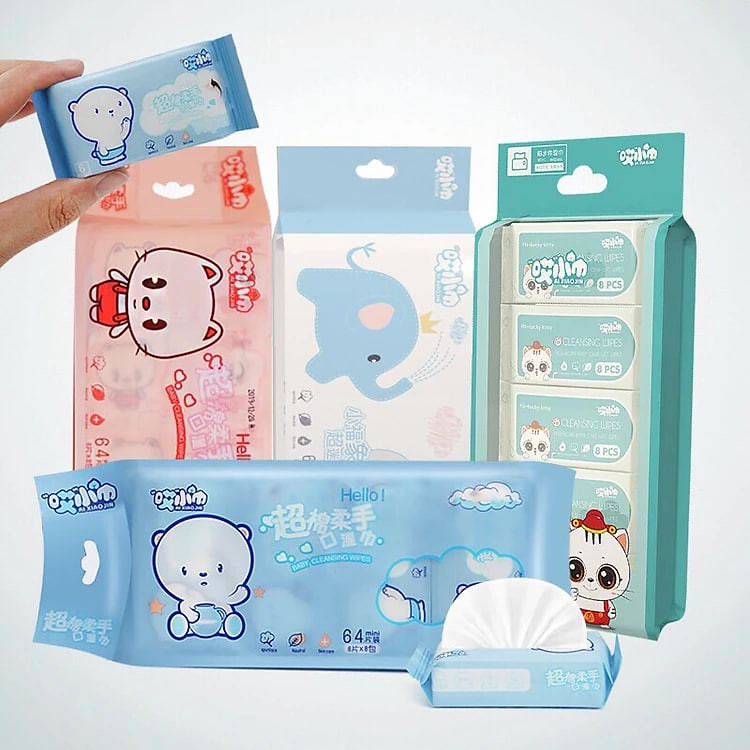 Bịch 8 Gói Khăn Giấy Ướt Mini Hoạt Hình Cao Cấp Bỏ Túi Tiện Lợi (64 khăn) Giao Màu Ngẫu Nhiên