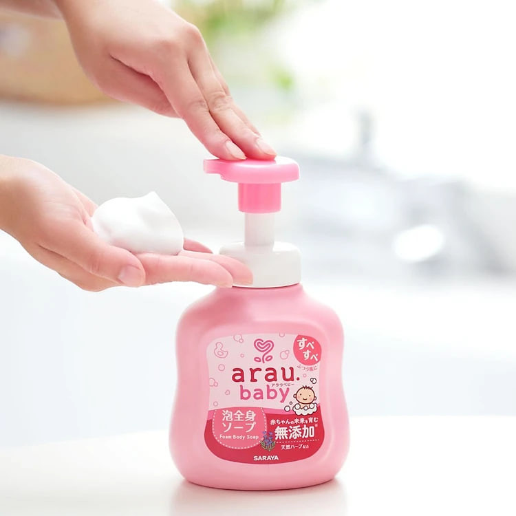 Bọt tắm gội thảo mộc cho bé Arau Baby - Bình 450ml